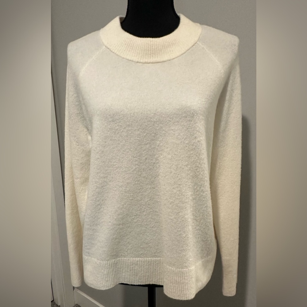 Athleta merino sweater